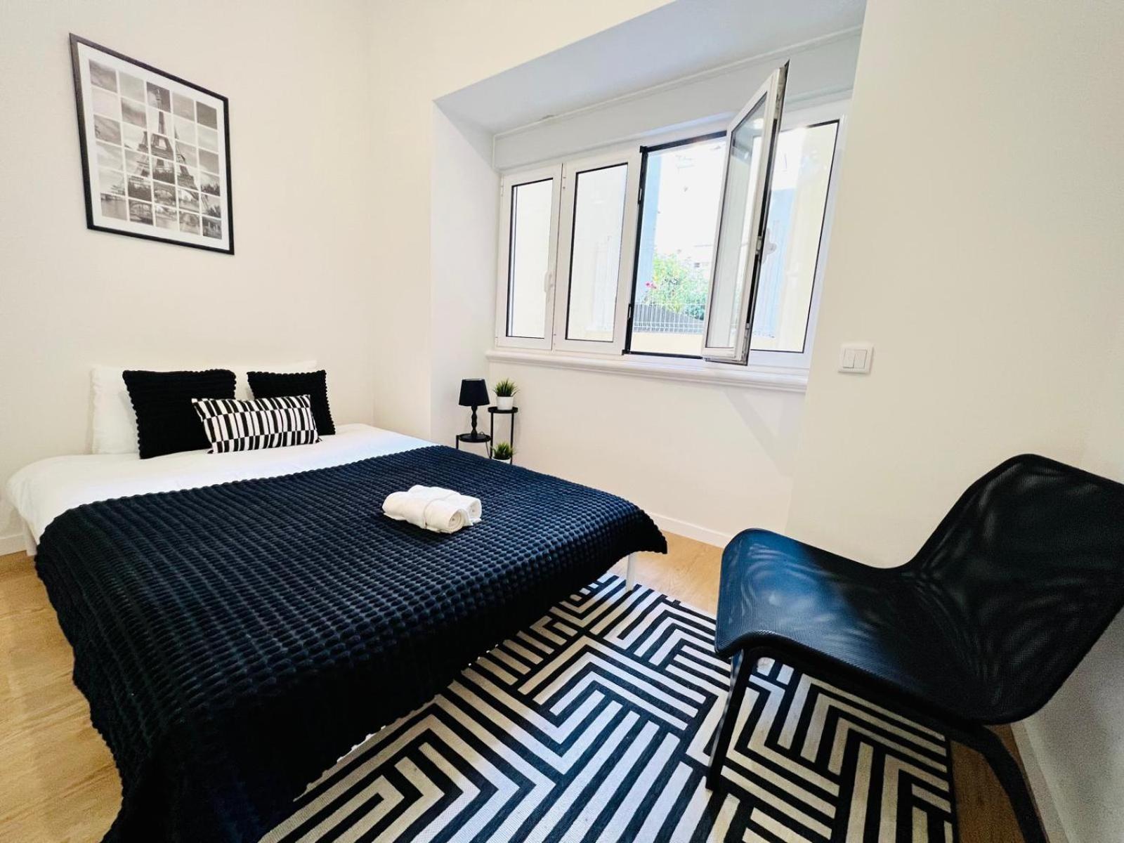 Luxury Rooms, Location For Tourists Hostal