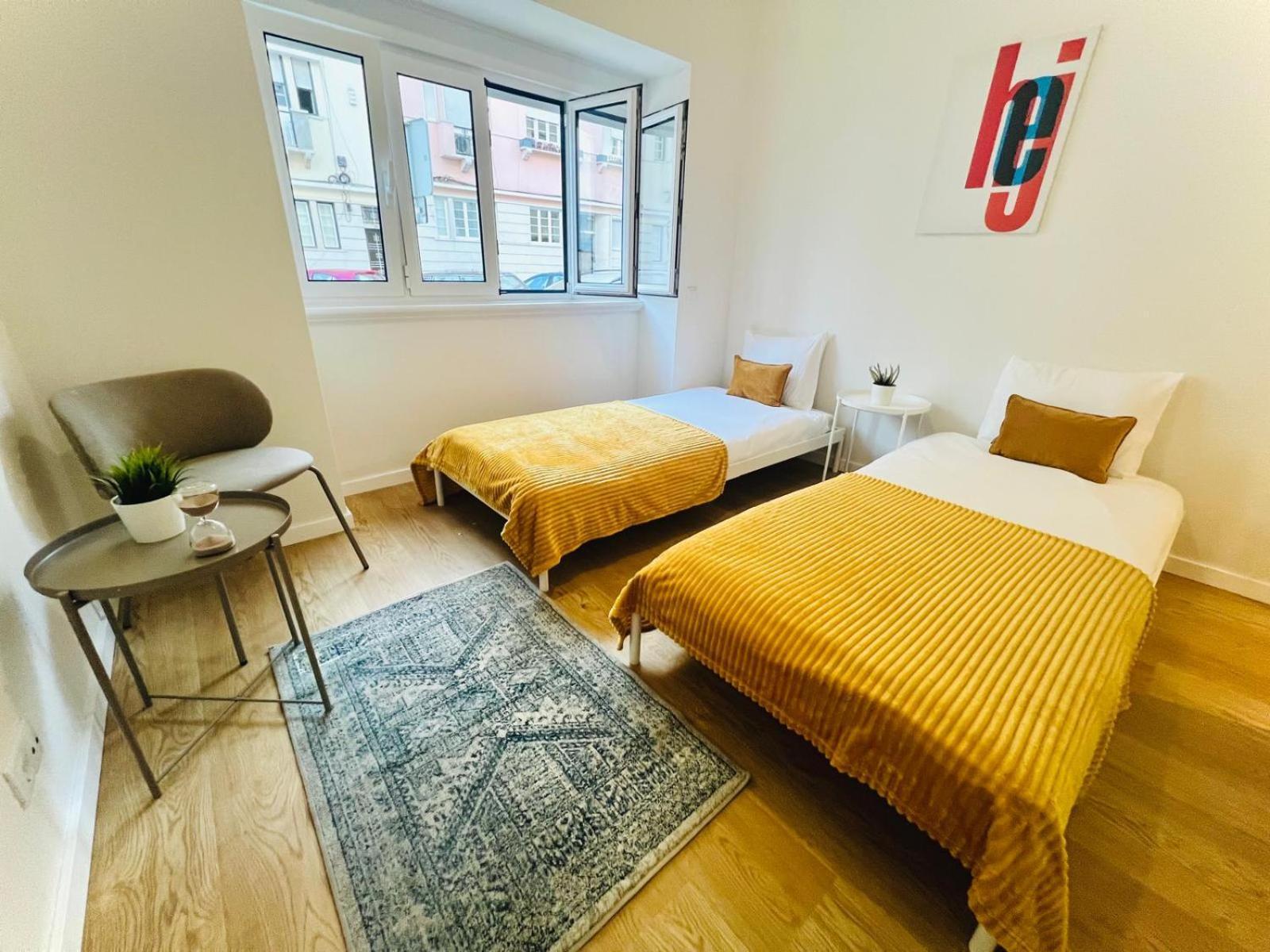 Hostal Luxury Rooms, Location For Tourists *
